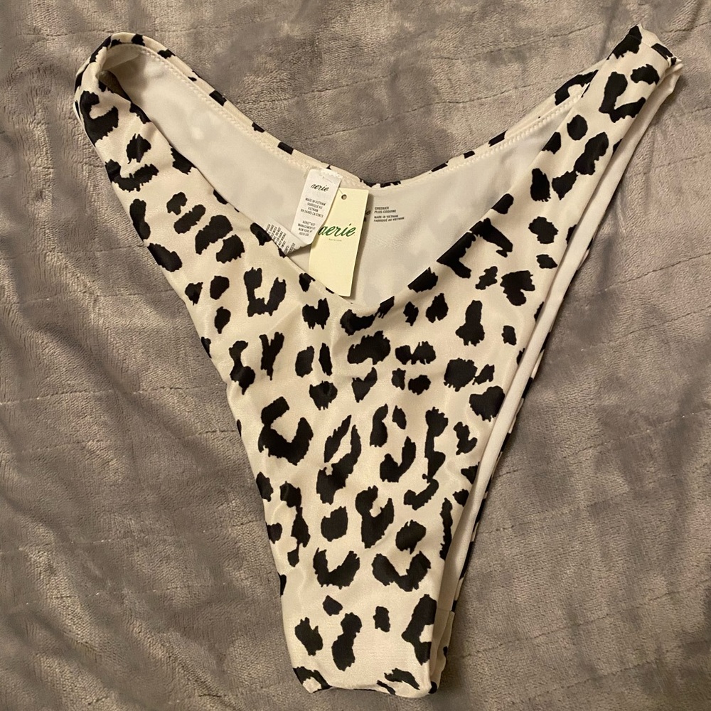 Aerie, Size M, black/white